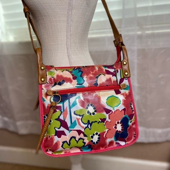 Fossil Coated Canvas Floral Crossbody Bag - Picture 3 of 16